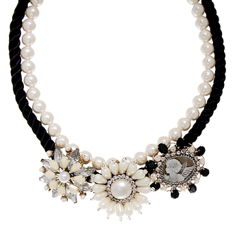 The Cameo_Angel_Pearl+Black Rope_Necklace