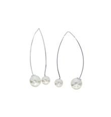 Line Line_Pearls_Earrings