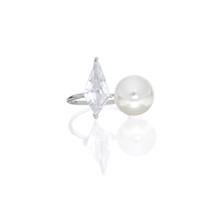 You and me_no.2_Rhombus+Pearl_Cubic_Ring