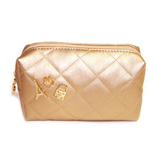 CHA★_2.55_GOLD_Pouch