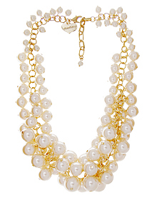 B a h i a_Pearl_Necklace